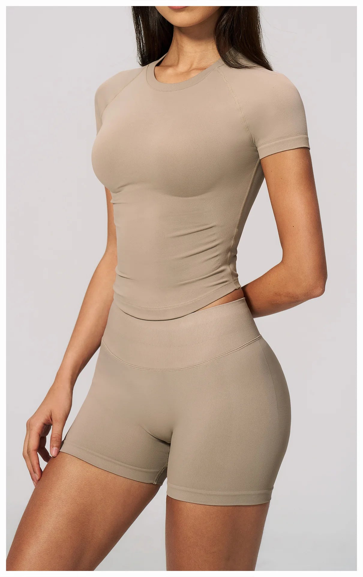 Yoga Shirts Women Seamless Fitness Short Sleeve Top Gym Workout Yoga T-Shirts Quick Dry Breathable Cycling Running Sport Tee Top