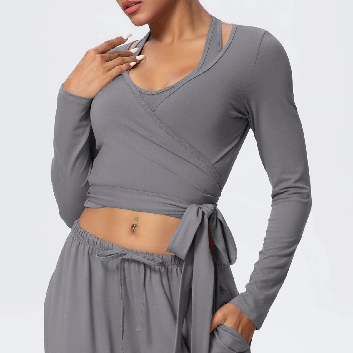 Yoga Long Sleeves Women Running Training Fitness Personalized Yoga Clothing With Strap Top Outdoor Sports Windproof Running Suit