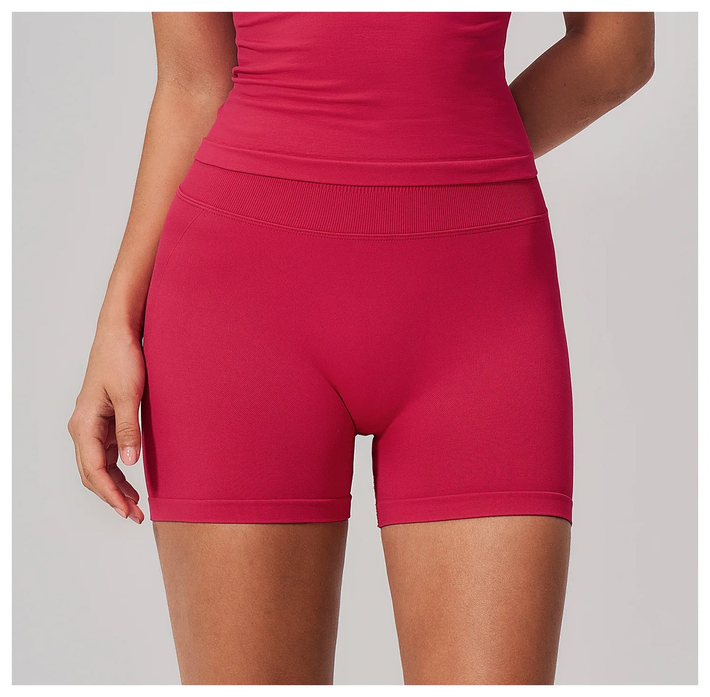 Seamless Sports Shorts Women Yoga Shorts High Waist Workout Shorts Breathable Sports Leggings Gym Shorts Running Cycling Shorts