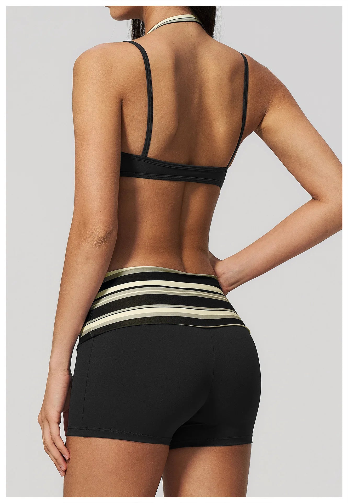 Women's Striped Yoga Bra Breathable Sports Underwear Shockproof Workout Top Sexy Polka Dot Bra Beautiful Back Sports Yoga Top