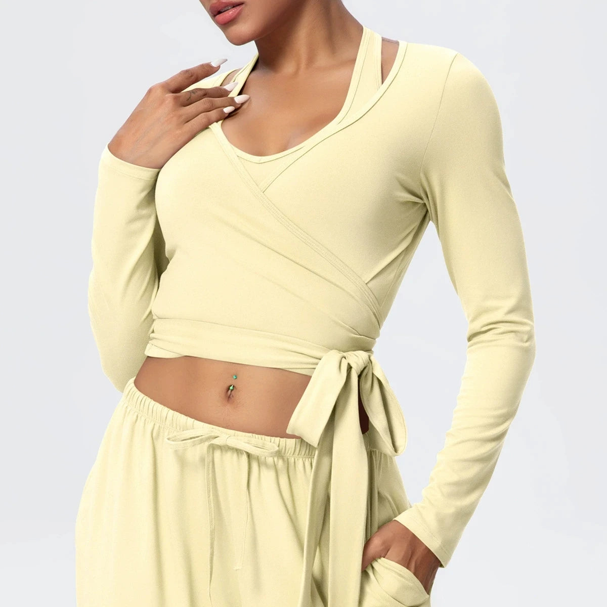 Yoga Long Sleeves Women Running Training Fitness Personalized Yoga Clothing With Strap Top Outdoor Sports Windproof Running Suit
