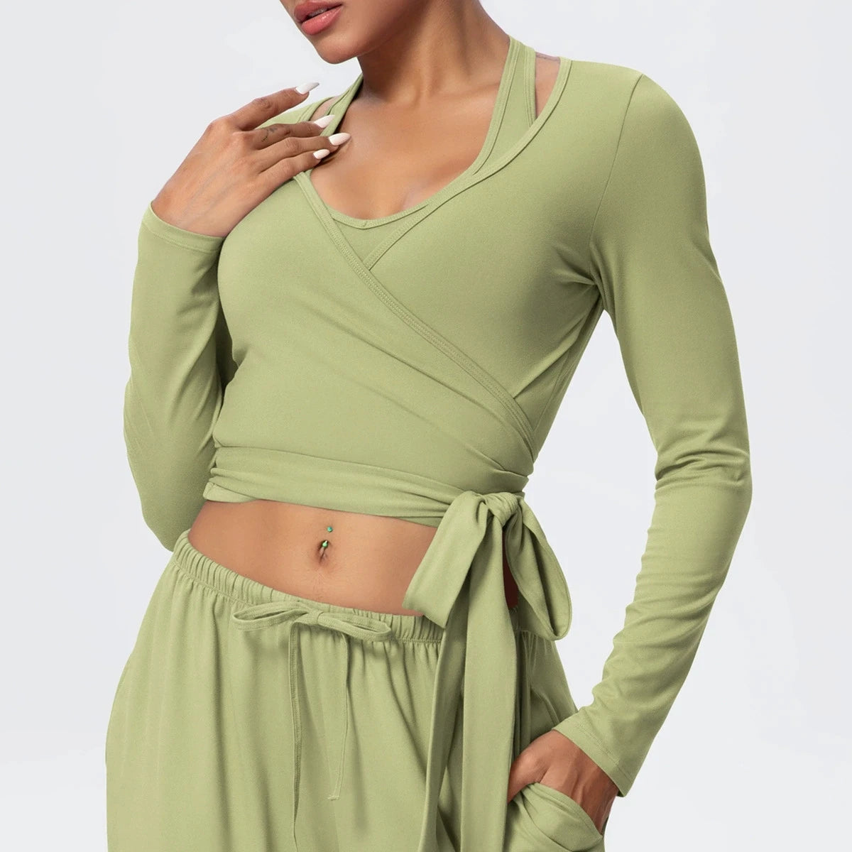 Yoga Long Sleeves Women Running Training Fitness Personalized Yoga Clothing With Strap Top Outdoor Sports Windproof Running Suit