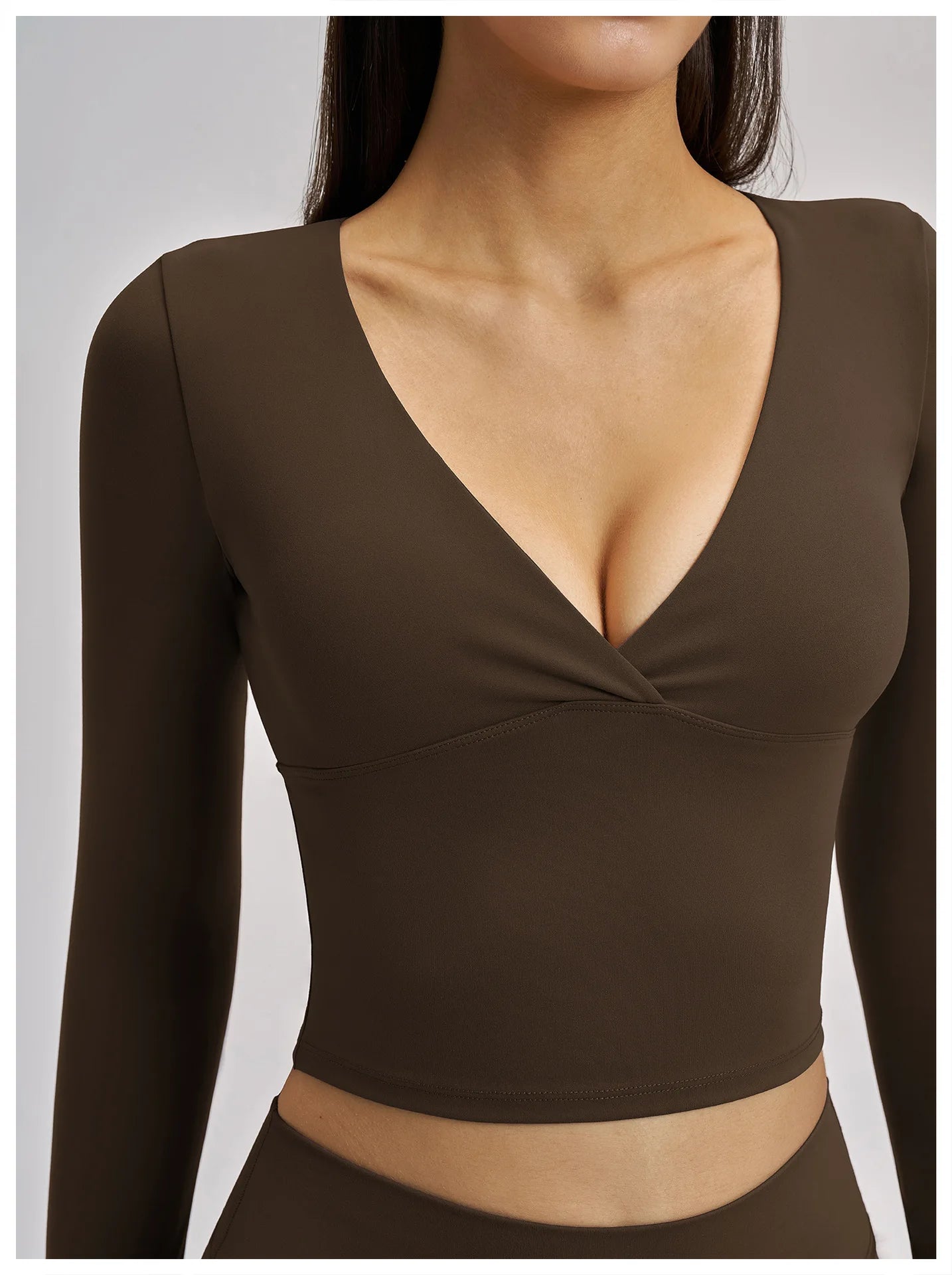 Women's Yoga T-Shirt Deep V Long Sleeve Sports Tops Gym Workout Shirts Breathable Fitness Yoga Top Female Running Push Up Shirts