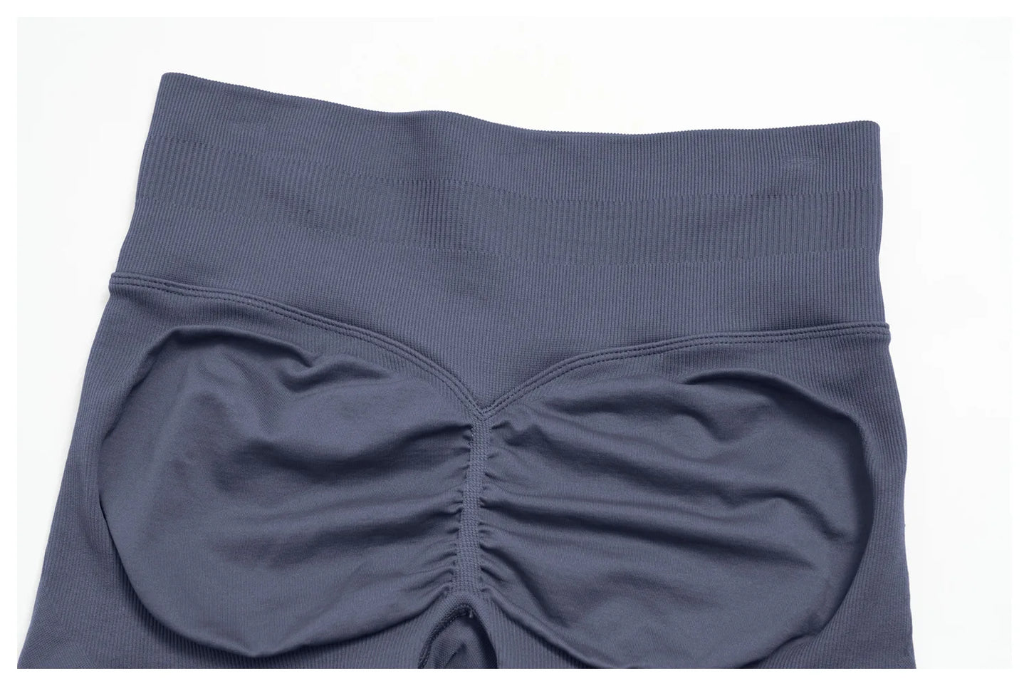 Seamless Sports Shorts Women Yoga Shorts High Waist Workout Shorts Breathable Sports Leggings Gym Shorts Running Cycling Shorts