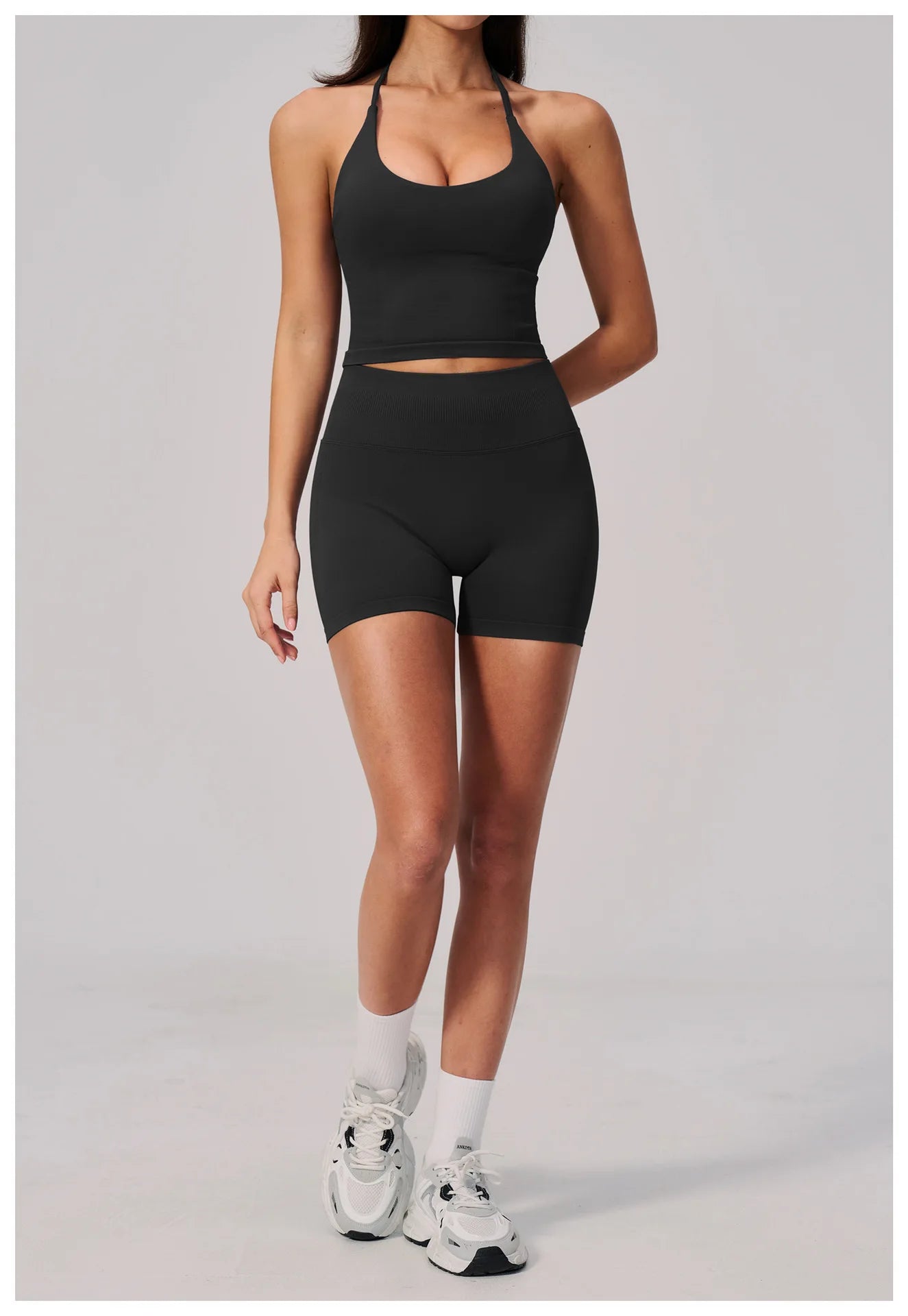 Seamless Sports Shorts Women Yoga Shorts High Waist Workout Shorts Breathable Sports Leggings Gym Shorts Running Cycling Shorts