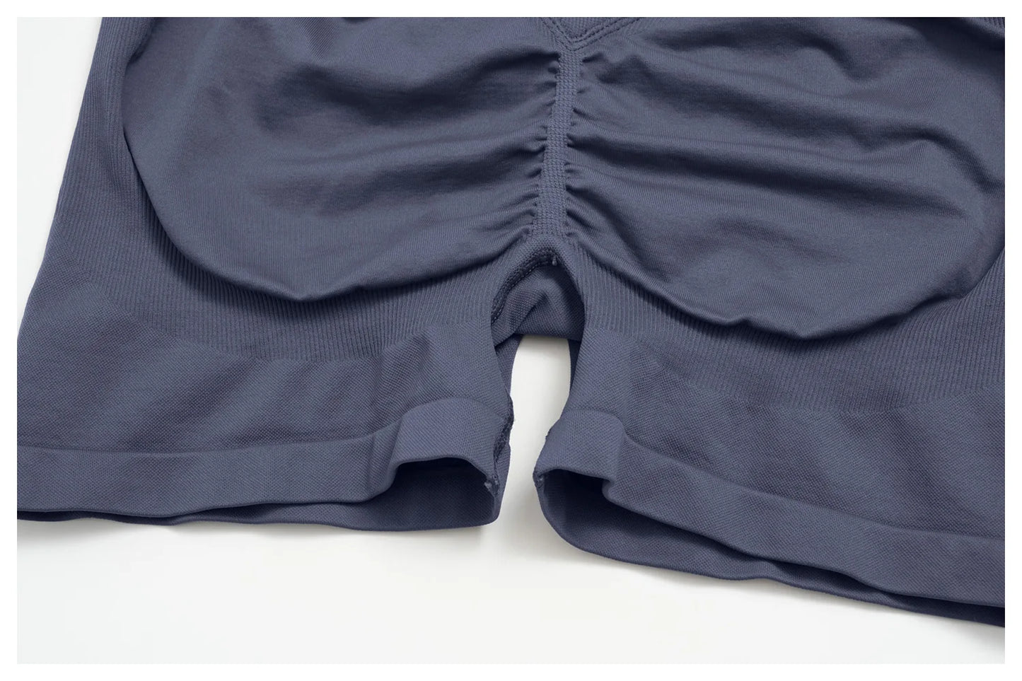 Seamless Sports Shorts Women Yoga Shorts High Waist Workout Shorts Breathable Sports Leggings Gym Shorts Running Cycling Shorts